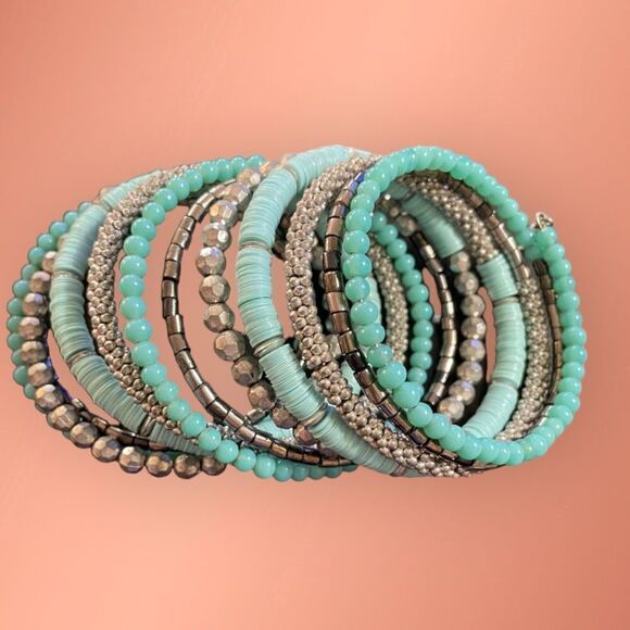 WRAP AROUND WIRE BEAD BRACELET - Picture 4 of 4